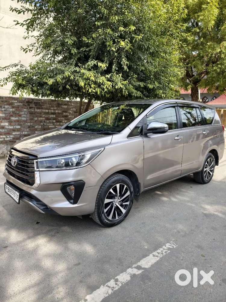 Toyota Innova Crysta 2021