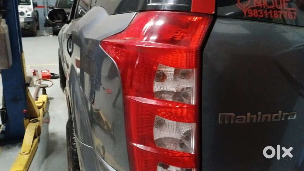 Xuv500 Diesel With Extra Fitted Screen Led Light Carrier  4 New Tyre