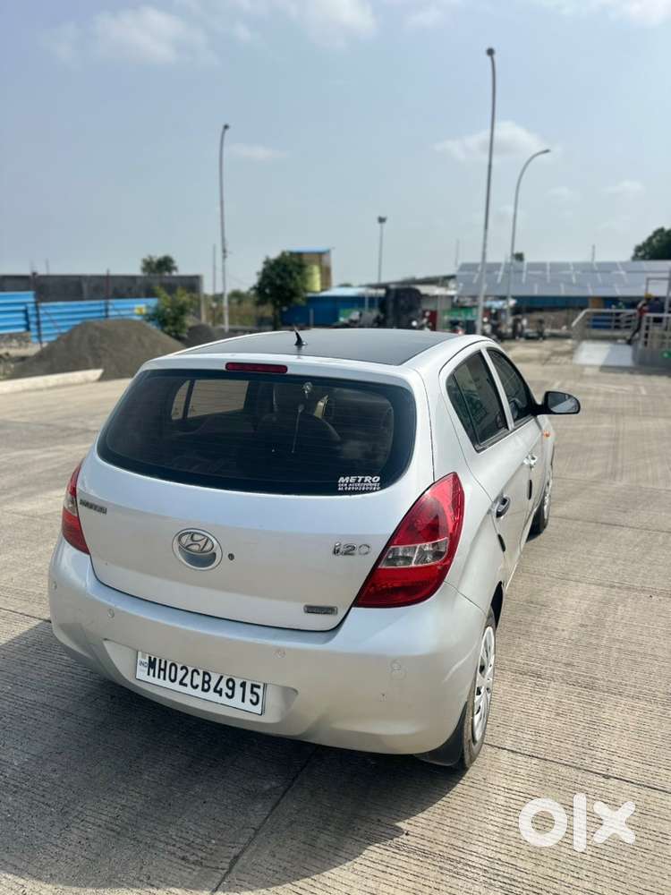 Hyundai Petrol Car 2011