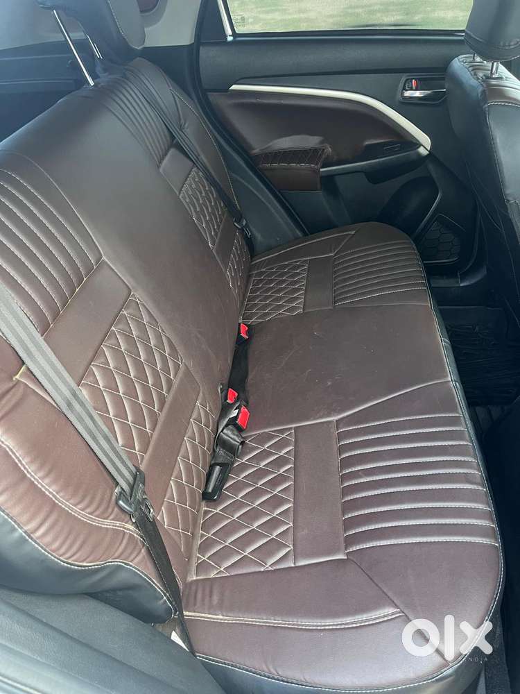 Maruti Suzuki Brezza 1.5 Vxi At Smart Hybrid, 2023, Petrol