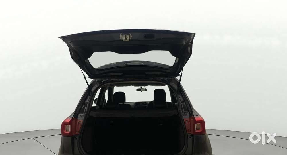 Maruti Suzuki Vitara Brezza 1.5 Zxi, 2022, Petrol