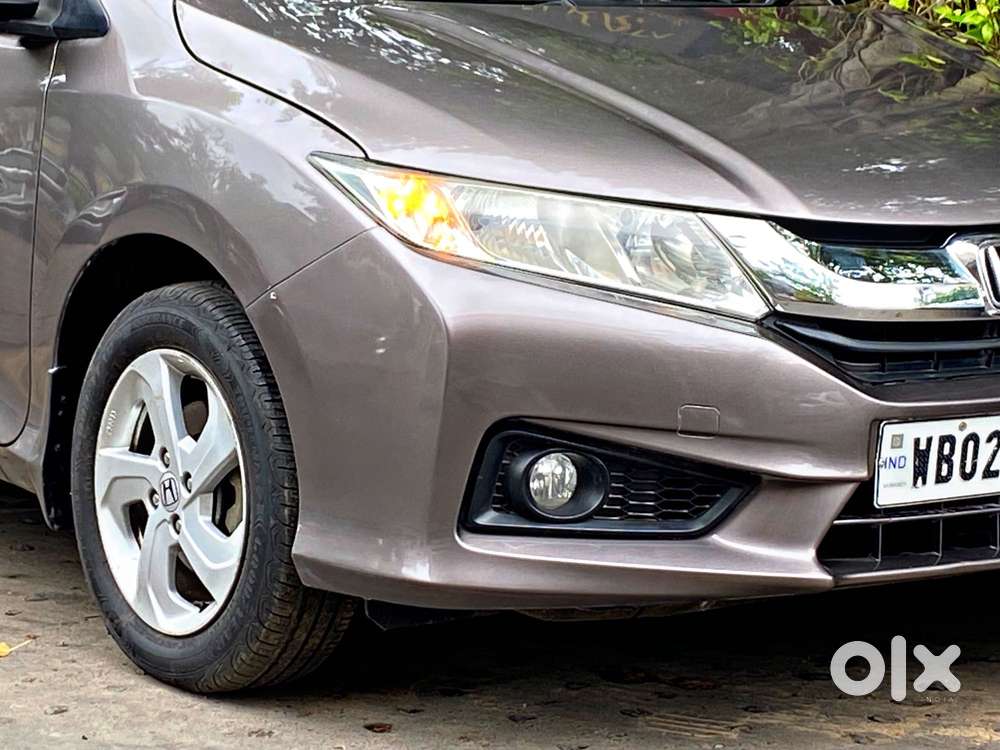 Honda City V At Sunroof I-vtec, 2016, Petrol