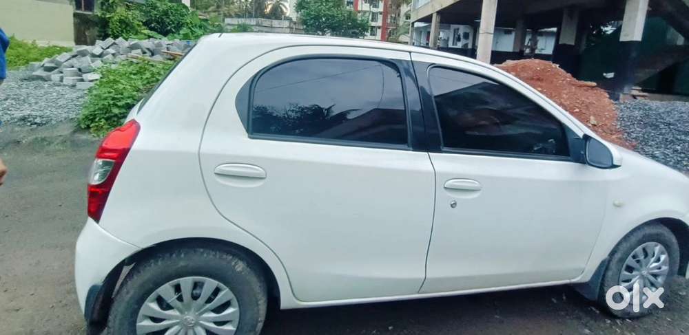 Toyota Etios Liva 2013