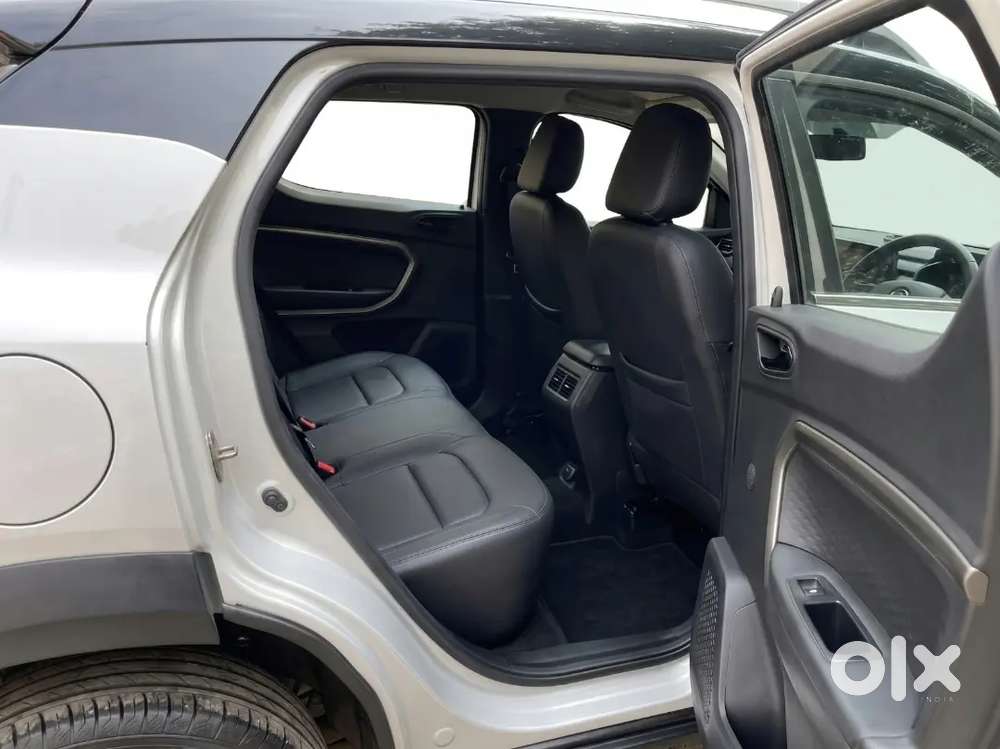 Renault Kiger Rxz 2022 Petrol Turbo Dual Tone
