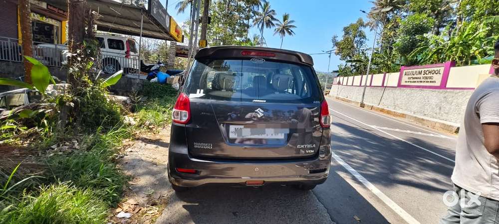 Maruti Suzuki Ertiga Vdi Shvs, 2013, Diesel