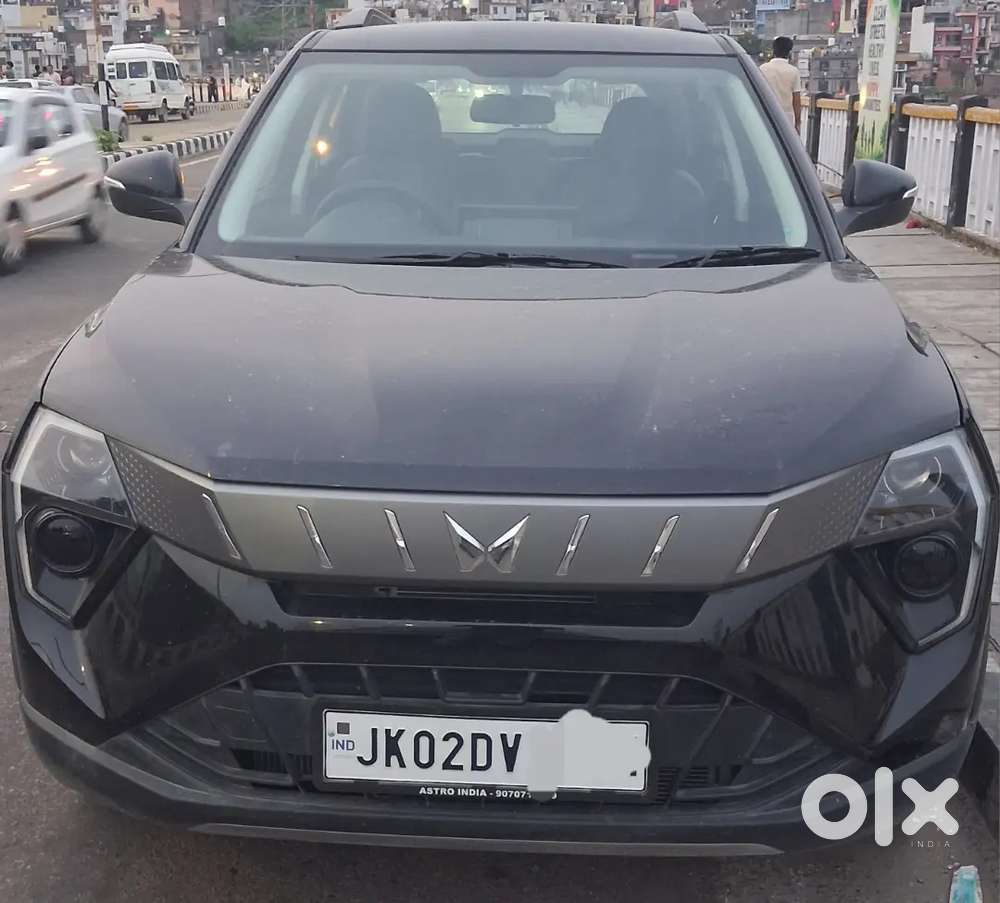 Mahindra Xuv 3xo Ax5l Petrol 2026