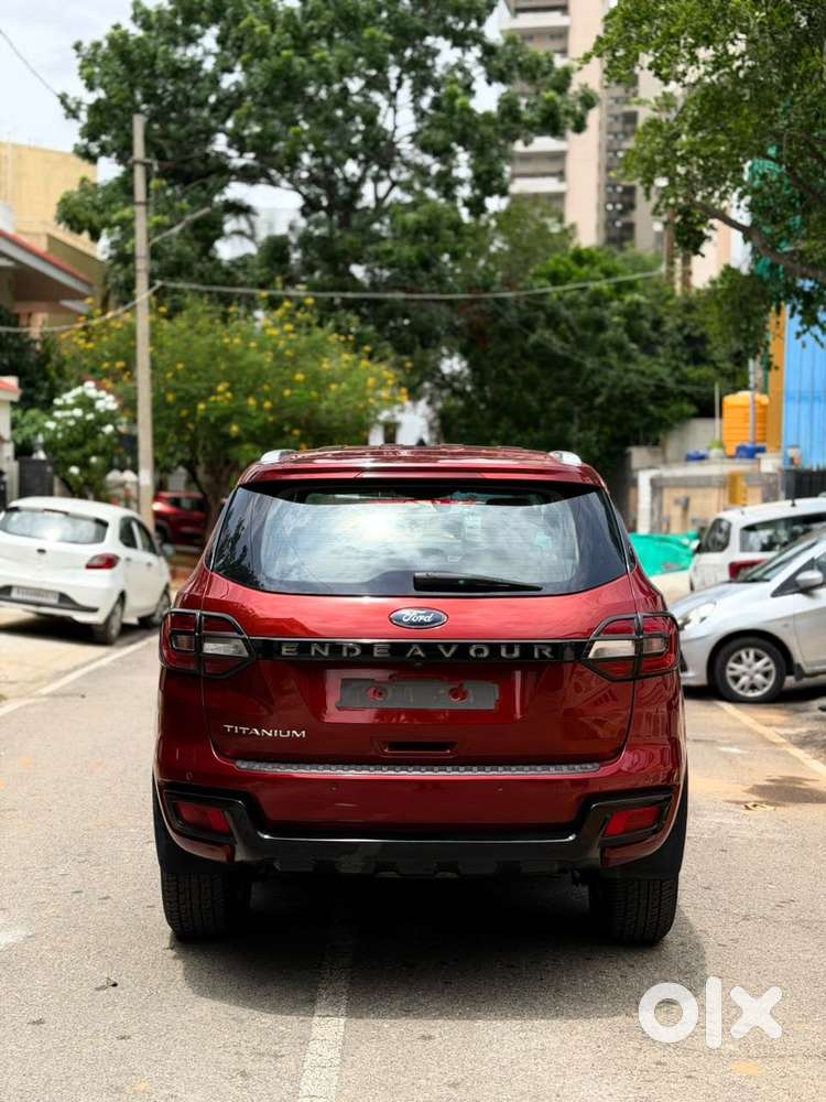 Ford Endeavour 2.2 Titanium At 4x2, 2016, Diesel