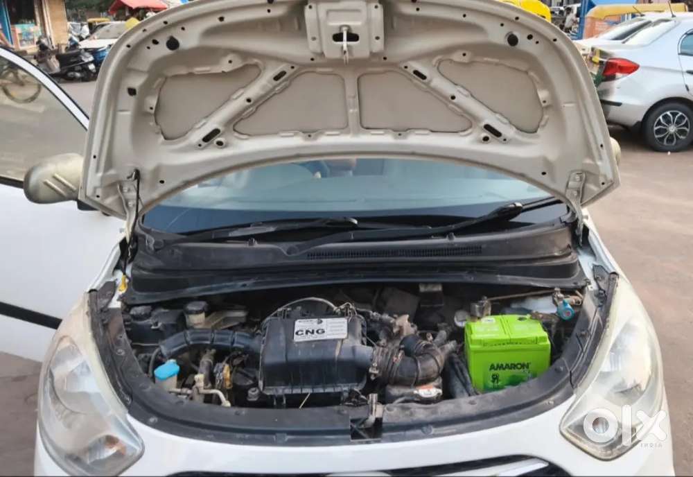 Hyundai I10 2013 Era Petrol + Cng 2nd Owner