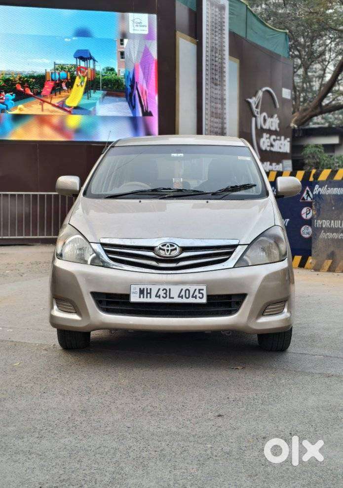 Toyota Innova 2004-2011 2.5 G4 Diesel 8-seater, 2008, Diesel