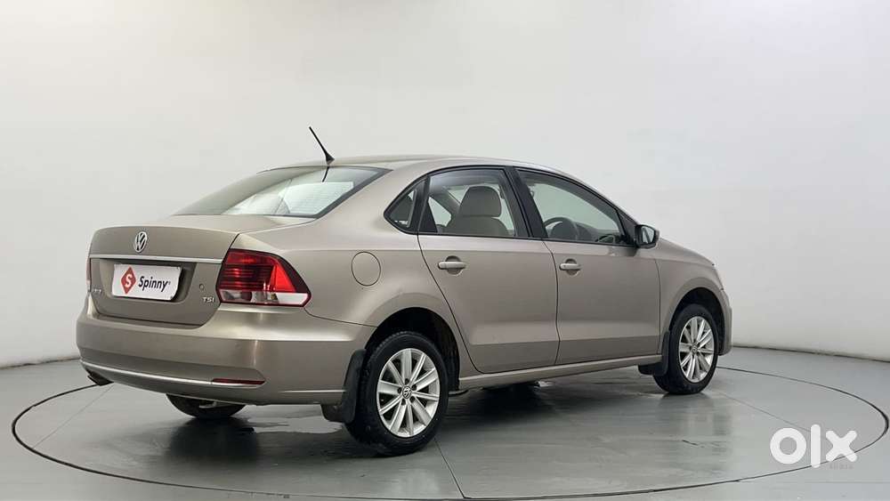 Volkswagen Vento 1.2 Tsi Highline At, 2016, Petrol