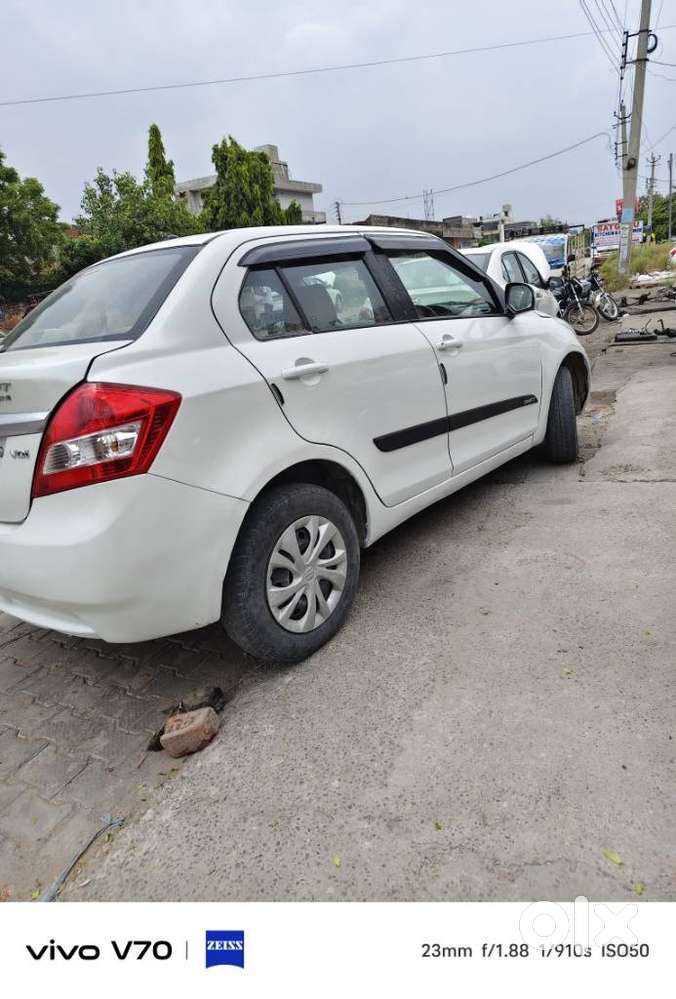 Maruti Suzuki Dzire Ags Zdi Plus, 2012, Diesel
