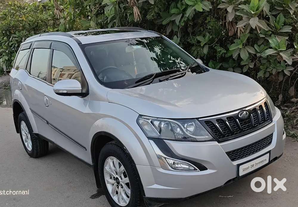 Sell Mahindra Xuv500 W10 Bs4 Oct 2017