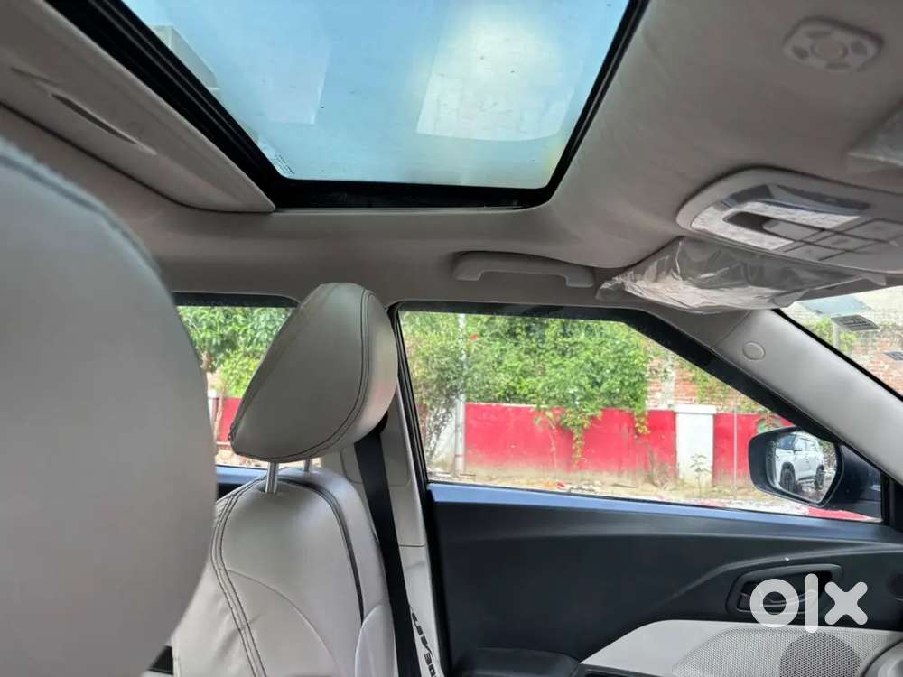 Mahindra Xuv300 Diesel 2022 First Owner