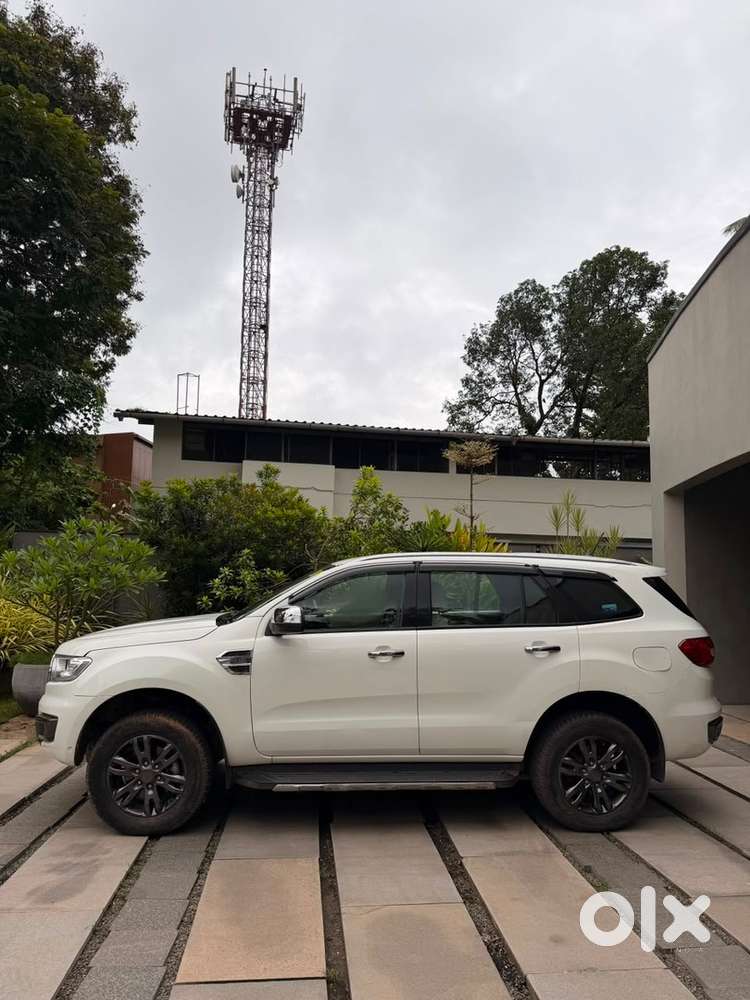 Ford Endeavour 3.2 At 2019