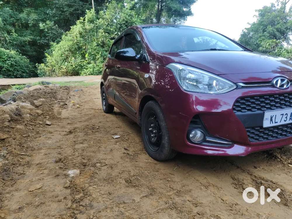 Hyundai Grand I10 2016 Petrol Well Maintained