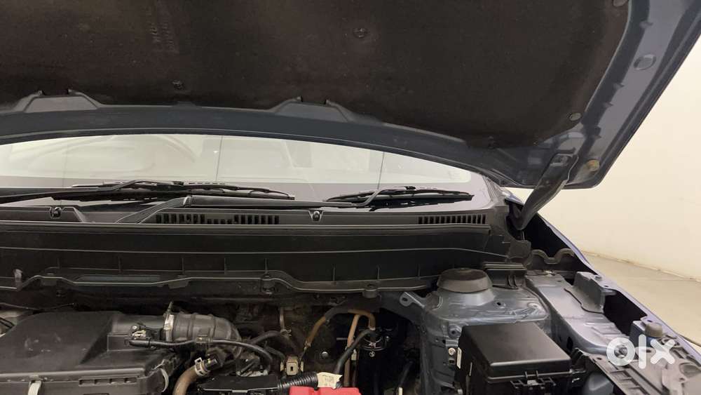 Maruti Suzuki Brezza Zxi Plus At, 2022, Petrol