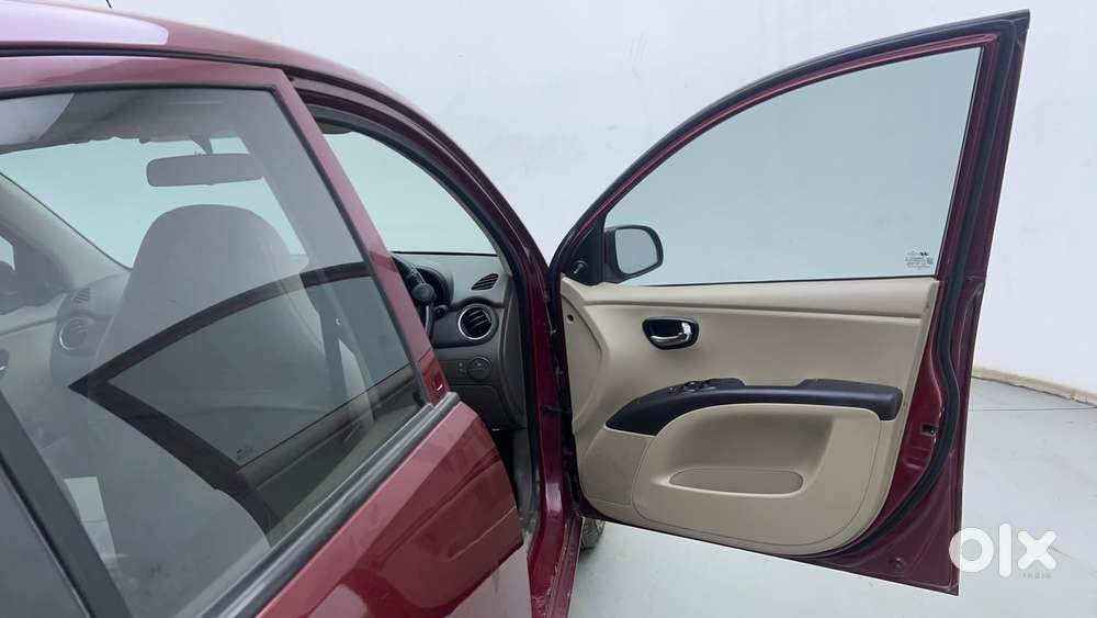 Hyundai I10 Sportz 1.1 Irde2, 2016, Petrol