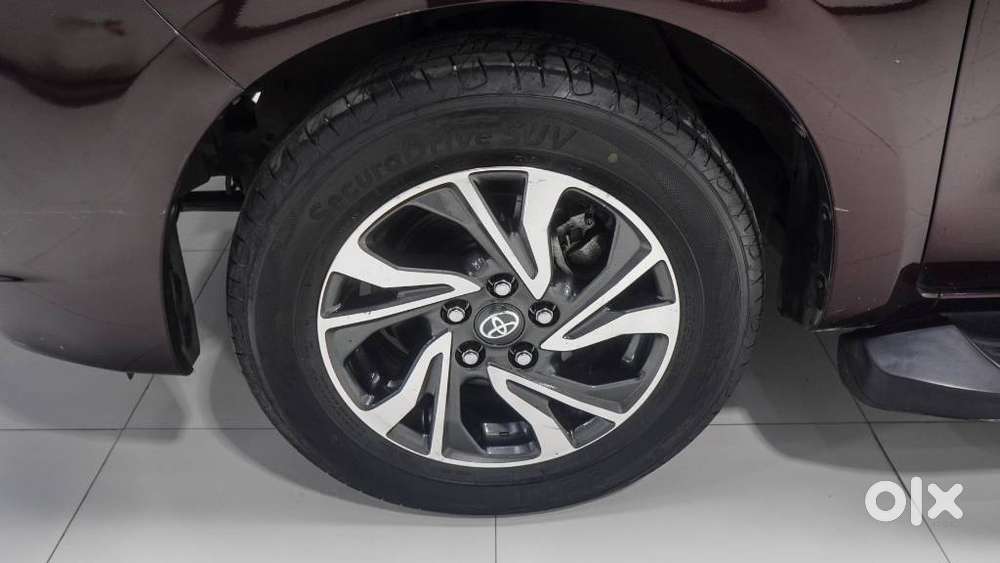 Toyota Innova Crysta [2020-ongoing] 2.4 Gx At 7 Str, 2022, Diesel