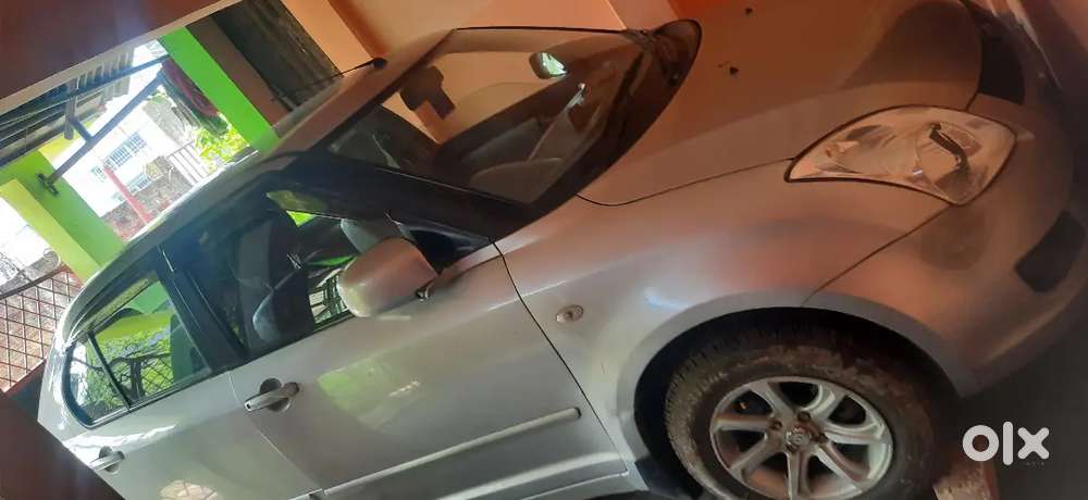 Maruti Suzuki Dzire 2012