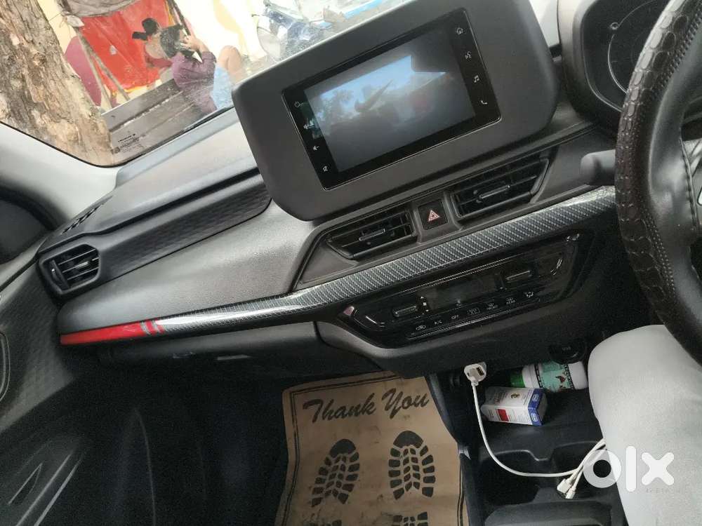Maruti Suzuki Swift 1.2 Vxi Petrol Manual 2025