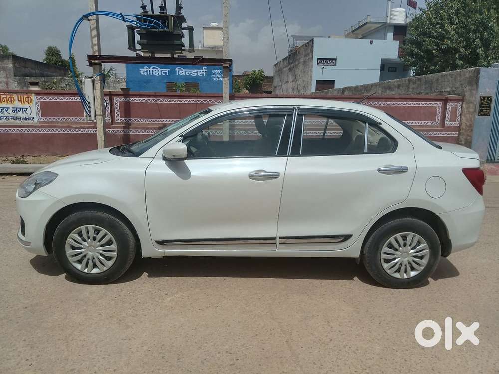Maruti Suzuki Dzire 1.2 Vxi, 2019, Petrol