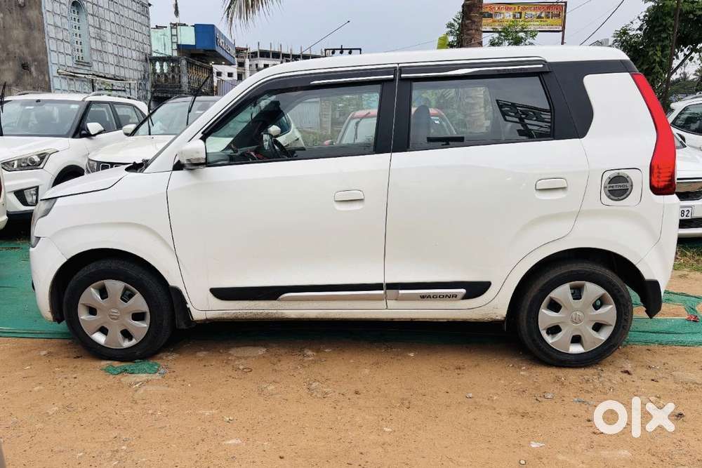 Maruti Suzuki Wagon R Zxi Automatic, 2022, Petrol