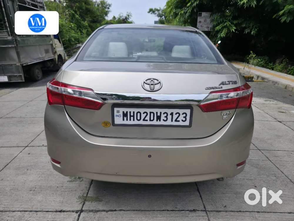 Toyota Corolla Altis [ ] 1.8 J, 2015, Petrol