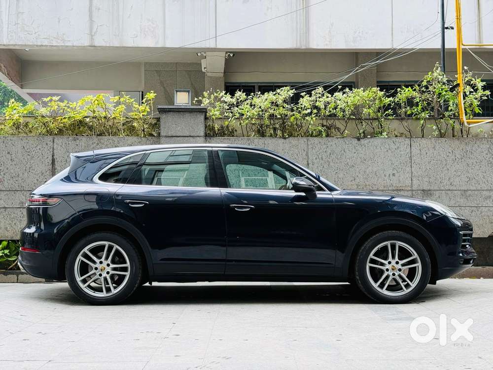 Porsche Cayenne Base, 2022, Petrol