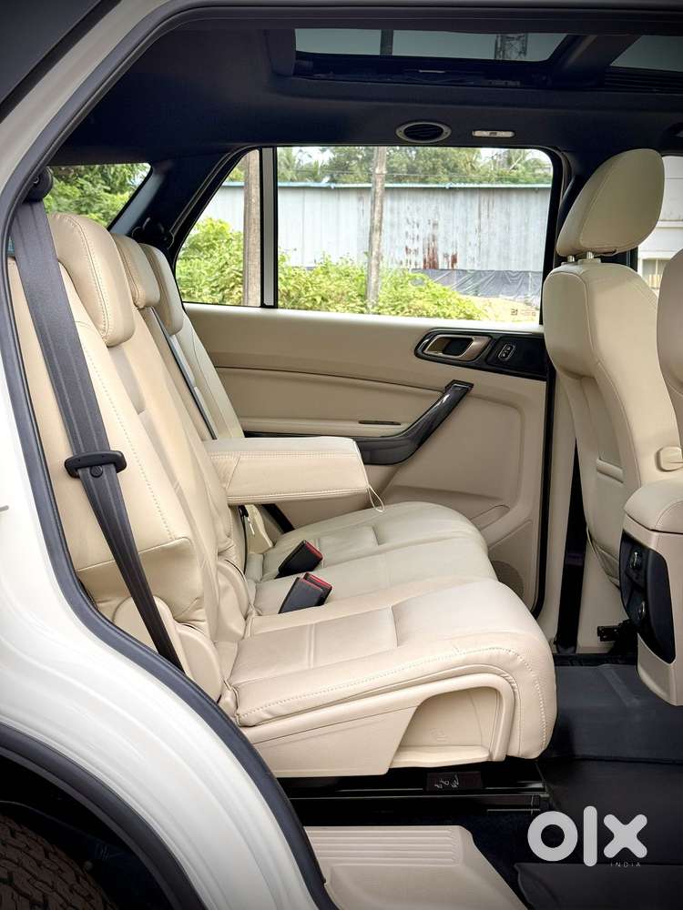 Ford Endeavour Titanium Plus 4x2 At, 2021, Diesel