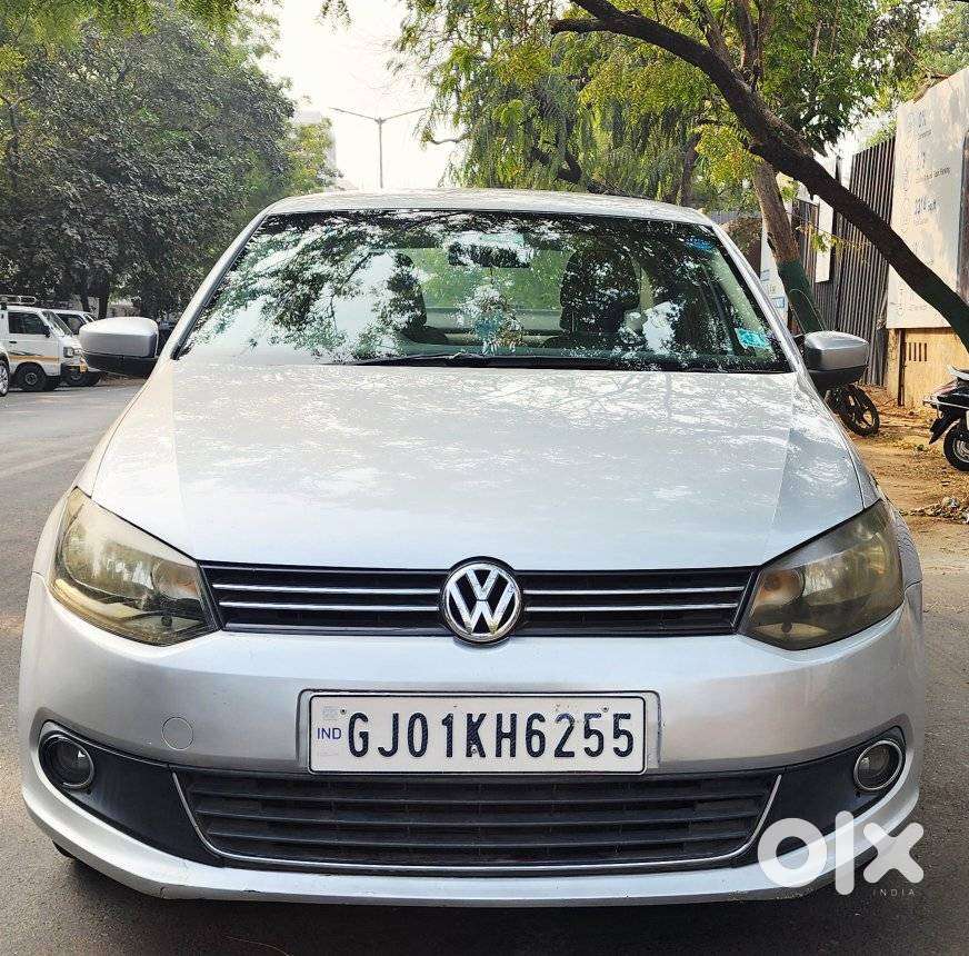 Volkswagen Vento 2010-2013 Petrol Highline At, 2011, Petrol