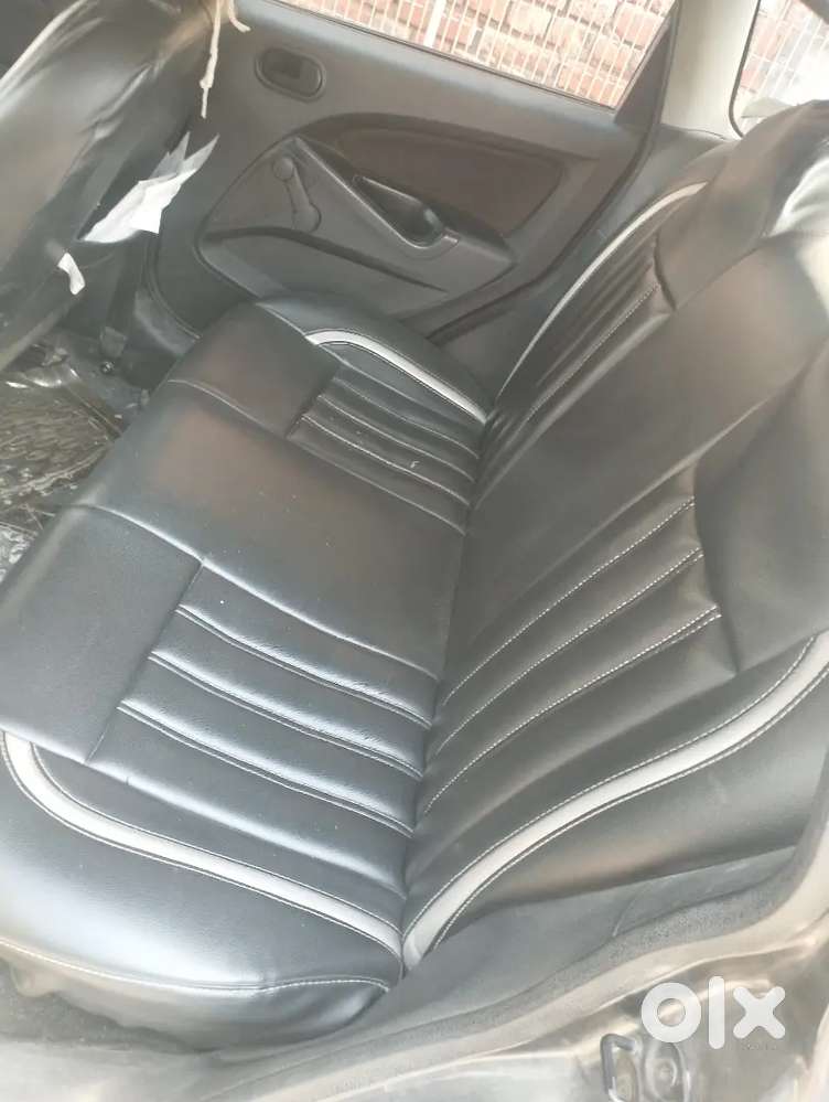 Ford Figo 1.2 Petrol 2010