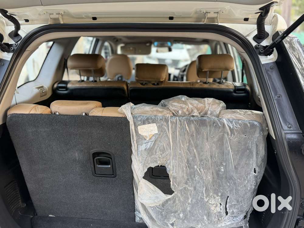 Mahindra Xuv500 W11 Option, 2019, Diesel