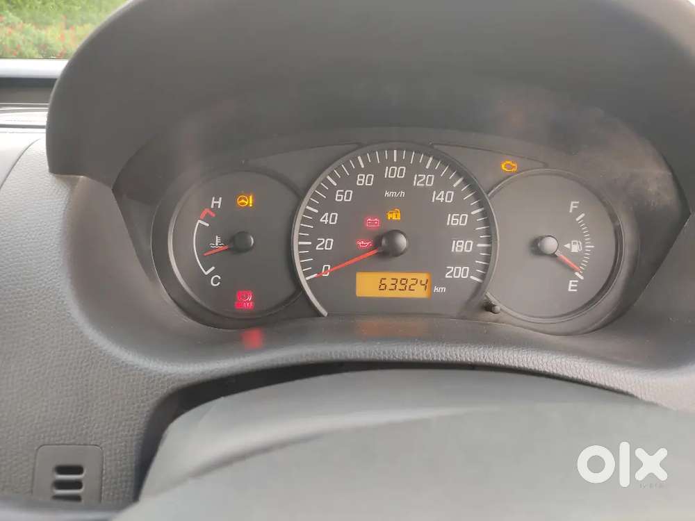 Maruti Suzuki Swift 2011 Petrol 64000 Km Driven