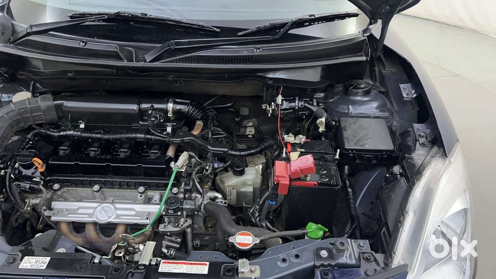 Maruti Suzuki Swift Amt Zxi, 2023, Petrol