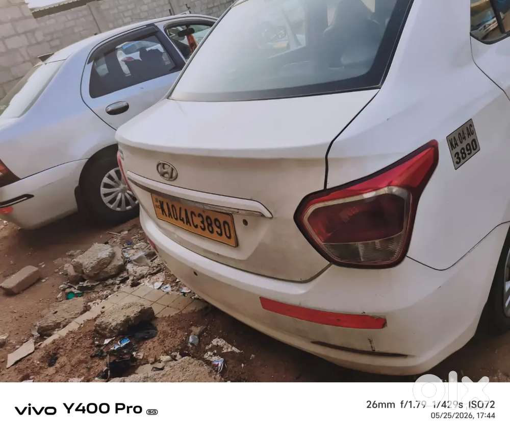 Hyundai Xcent 2020 Diesel 200000 Km Driven Well Maintained Car
