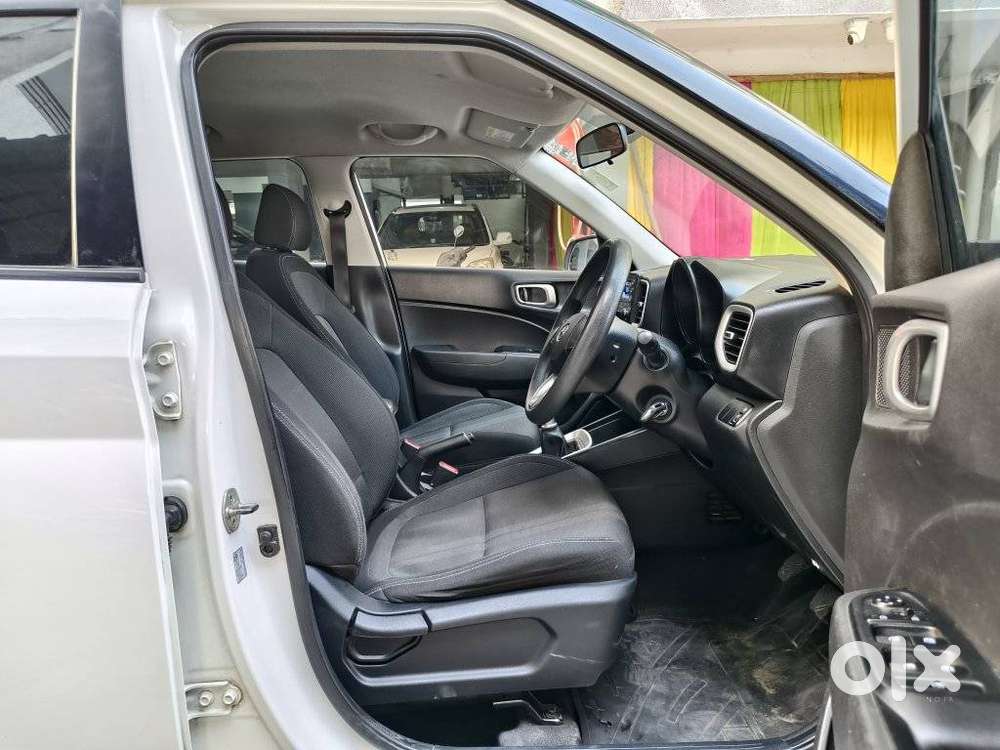 Hyundai Venue S Mt Turbo Gdi 1.0l, 2019, Petrol