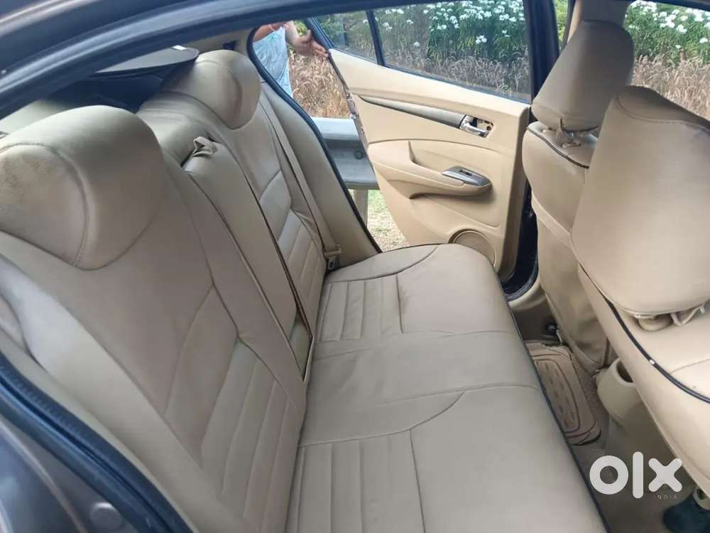 Honda City 1.5 V At(sunroof) Bsiv