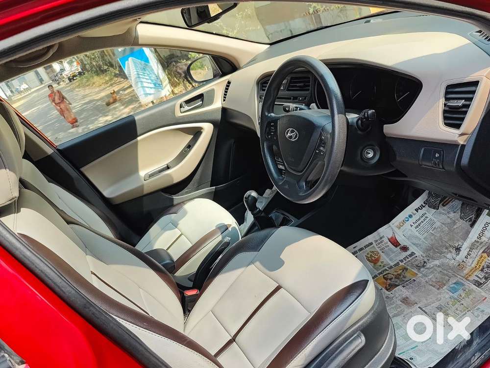 Hyundai Elite I20 Sportz Opt 1.4, 2015, Petrol