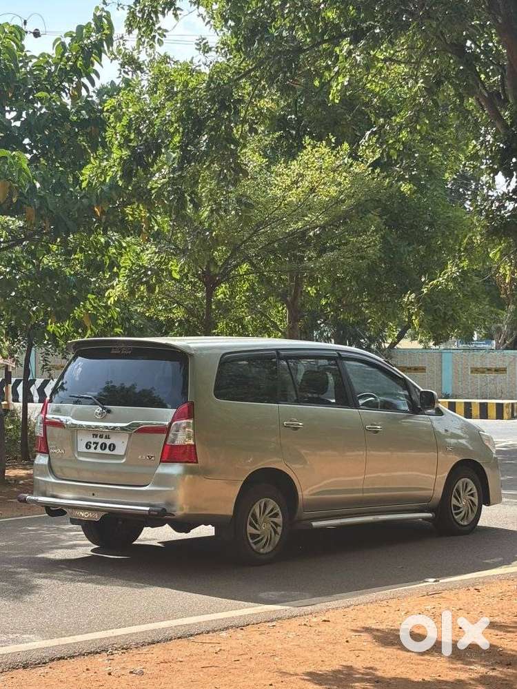 Toyota Innova 2.0 V, 2008