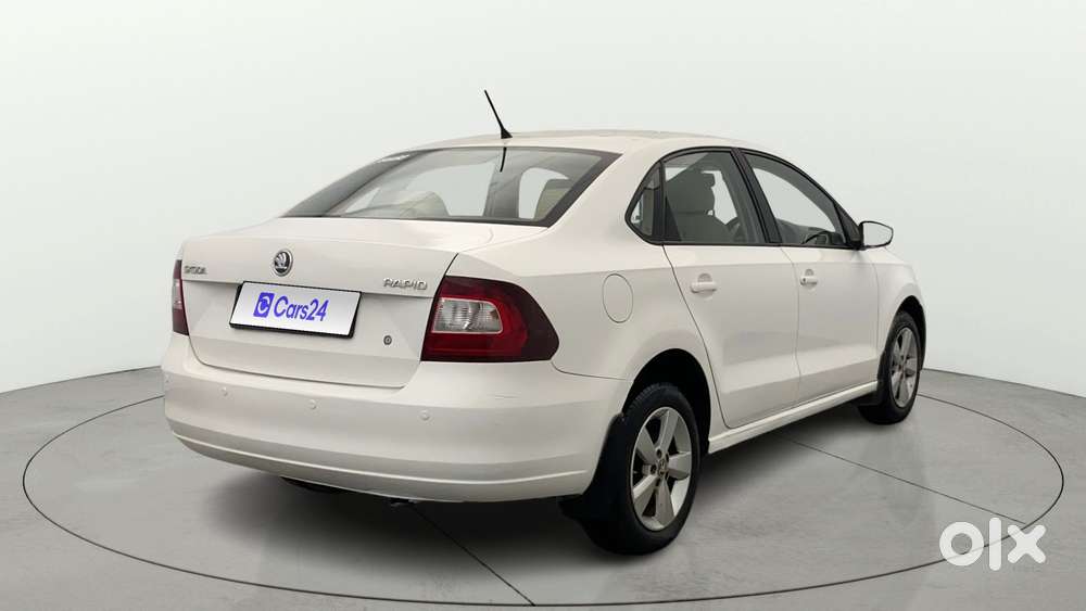 Skoda Rapid 2011-2013 1.6 Mpi Ambition, 2016, Petrol