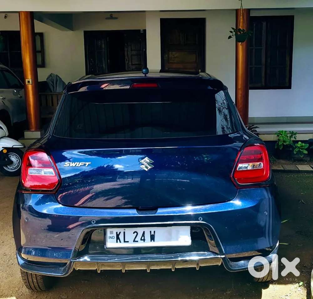 Maruti Suzuki New-gen Swift 2023 Petrol 40700 Km Driven