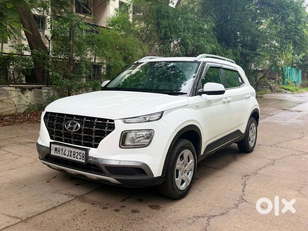 Hyundai Venue Sx Mt, 2022, Petrol