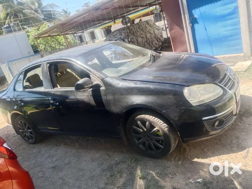 Car Runing Condition And 50thousan Work Iruku