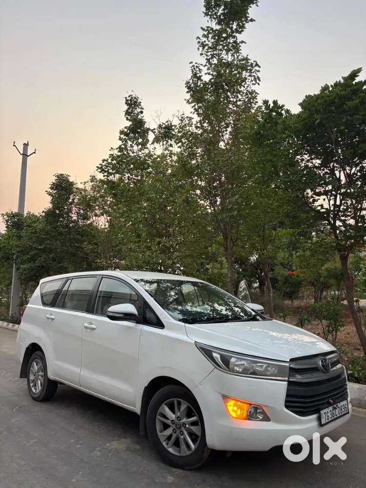 Toyota Innova Crysta 2017