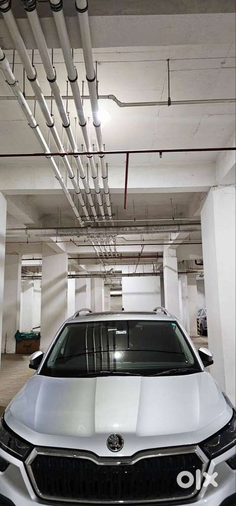 Skoda Kushaq Petrol Automatic 1.0 Style Top Model With Sunroof