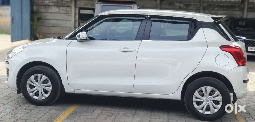 Maruti Suzuki Swift Vxi, 2021, Petrol