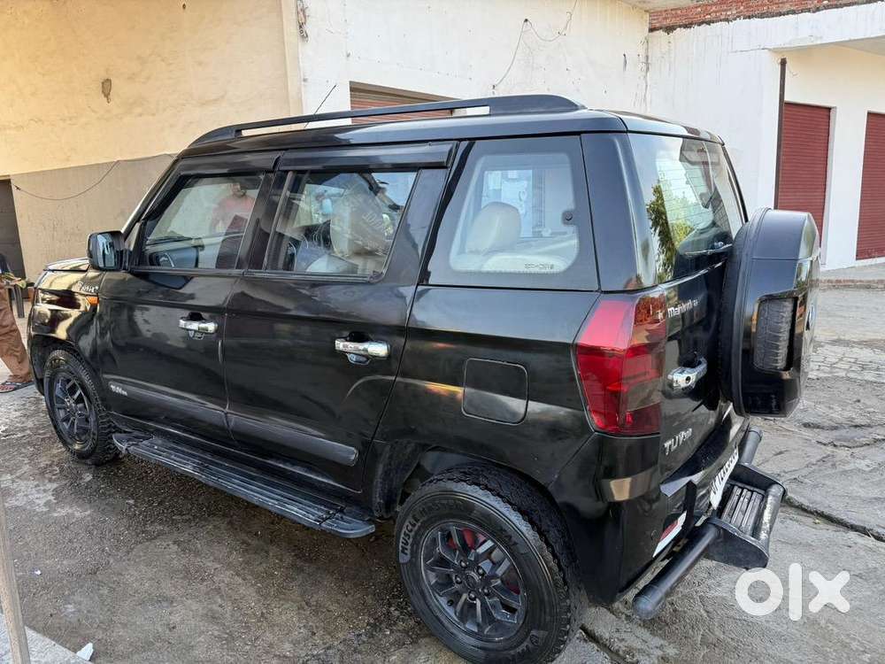 Mahindra Tuv 300 2016 Diesel Well Maintained