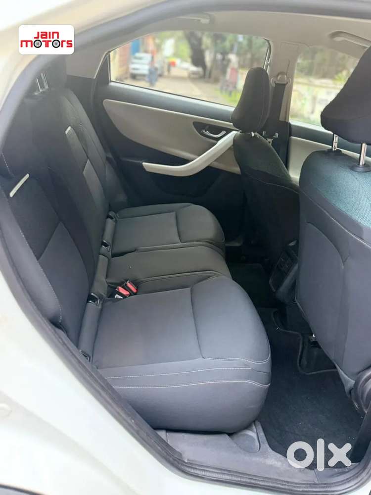 Tata Nexon, 2023, Diesel