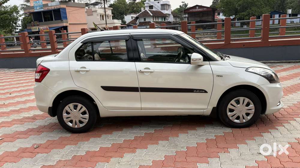 Maruti Suzuki Swift Dzire Vdi Bsiv, 2015, Diesel