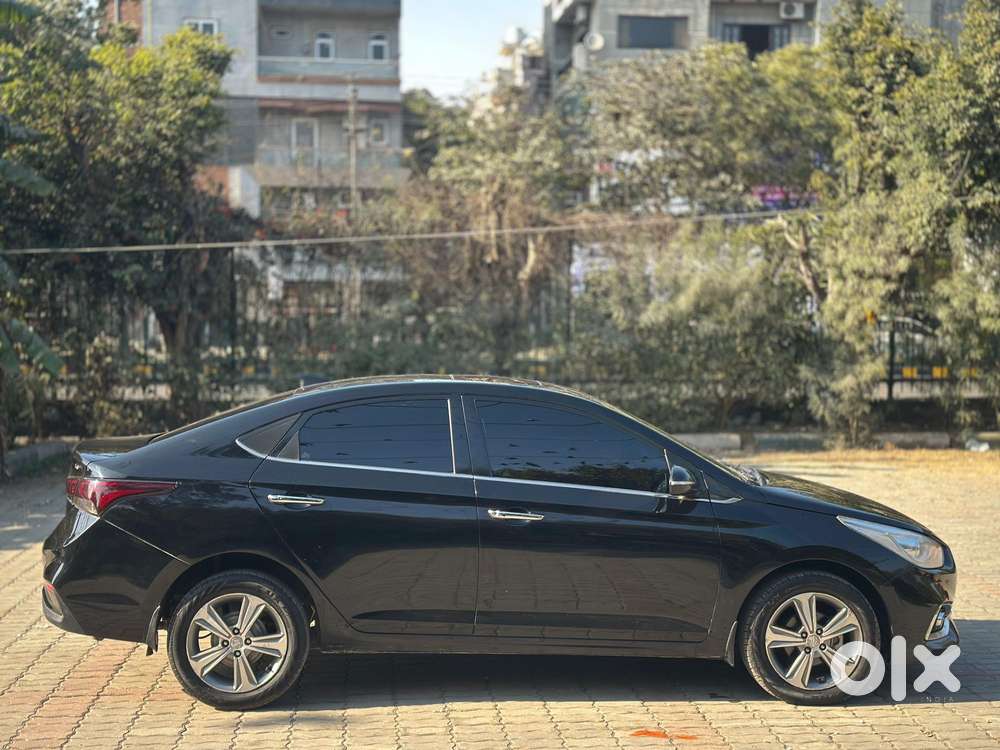 Hyundai Verna 1.6 Sx (o) Vtvt, 2019, Petrol